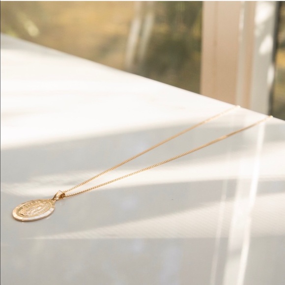 Virgin Mary Necklace | 18k Gold Filled - Picture 4 of 8